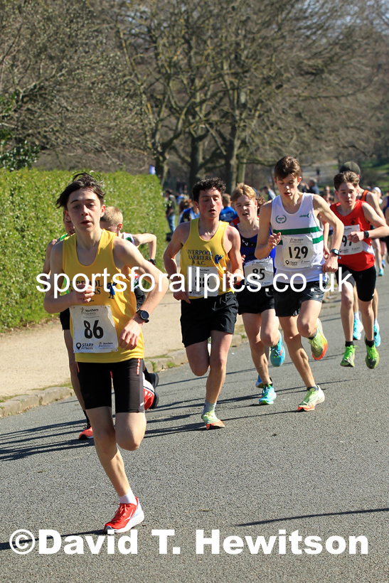 Boys Under-15s 5k, 2022 Northern 12 and 6 Stage Road Relays,  Birkenhead Park, Birkenhead, Wirral.  Photo: David T. Hewitson/Sports for All Pics